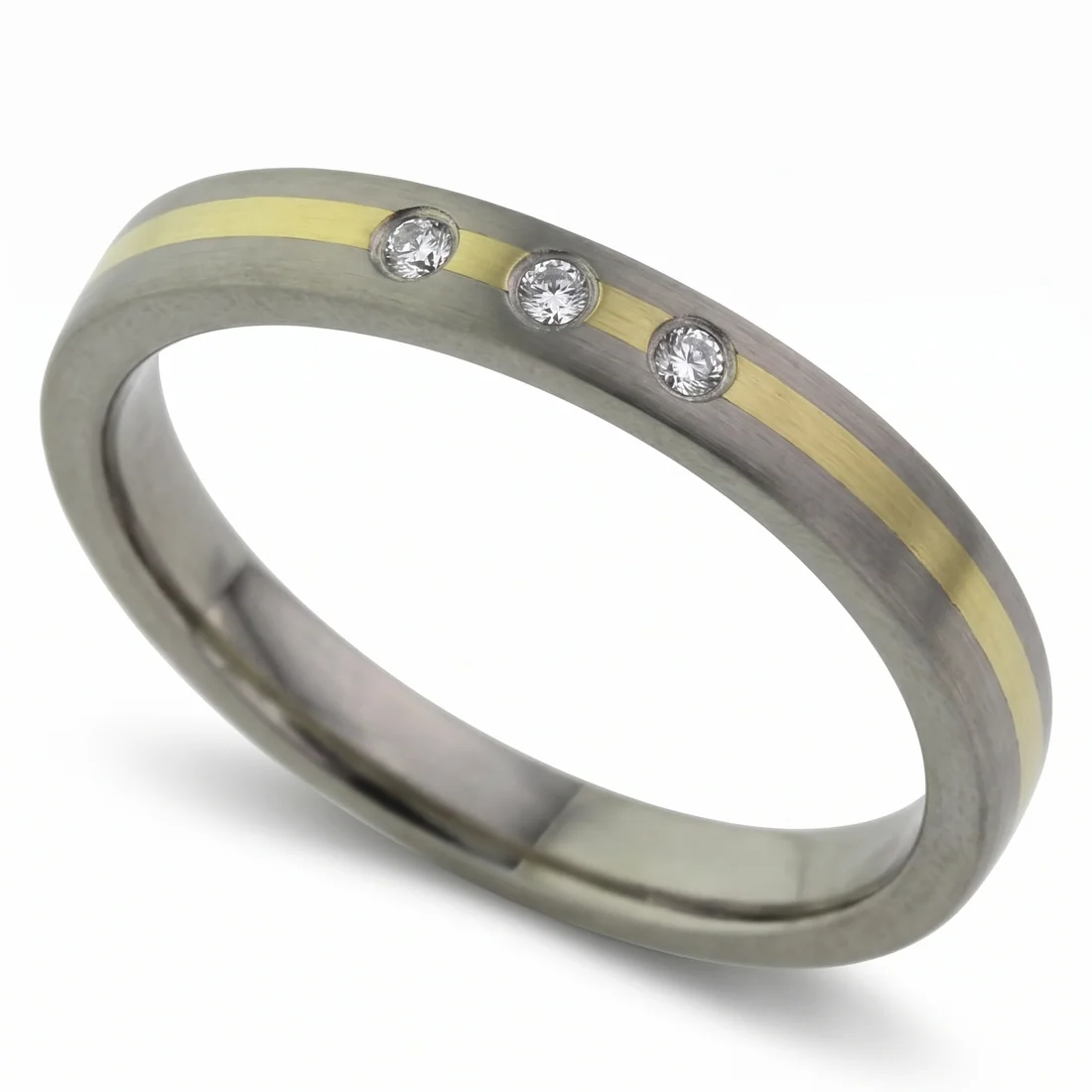 Gold line, three diamonds, Three diamonds set into a solid gold line.