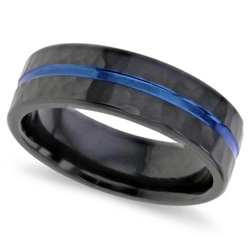 Hammered black, colour line, A hammered black band with one anodised blue groove.