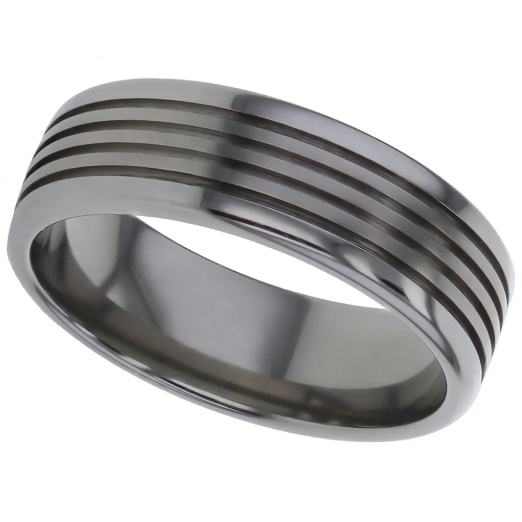 Ribbed, titanium, Fine grooves the whole way round.